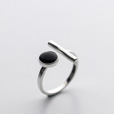 Dark-Tone Adjustable Geometric Open Ring For Women Drip Glaze Minimalist Sweet Edgy Style Jewelry Gothic-Inspired Circular Resin-Coated Accessory