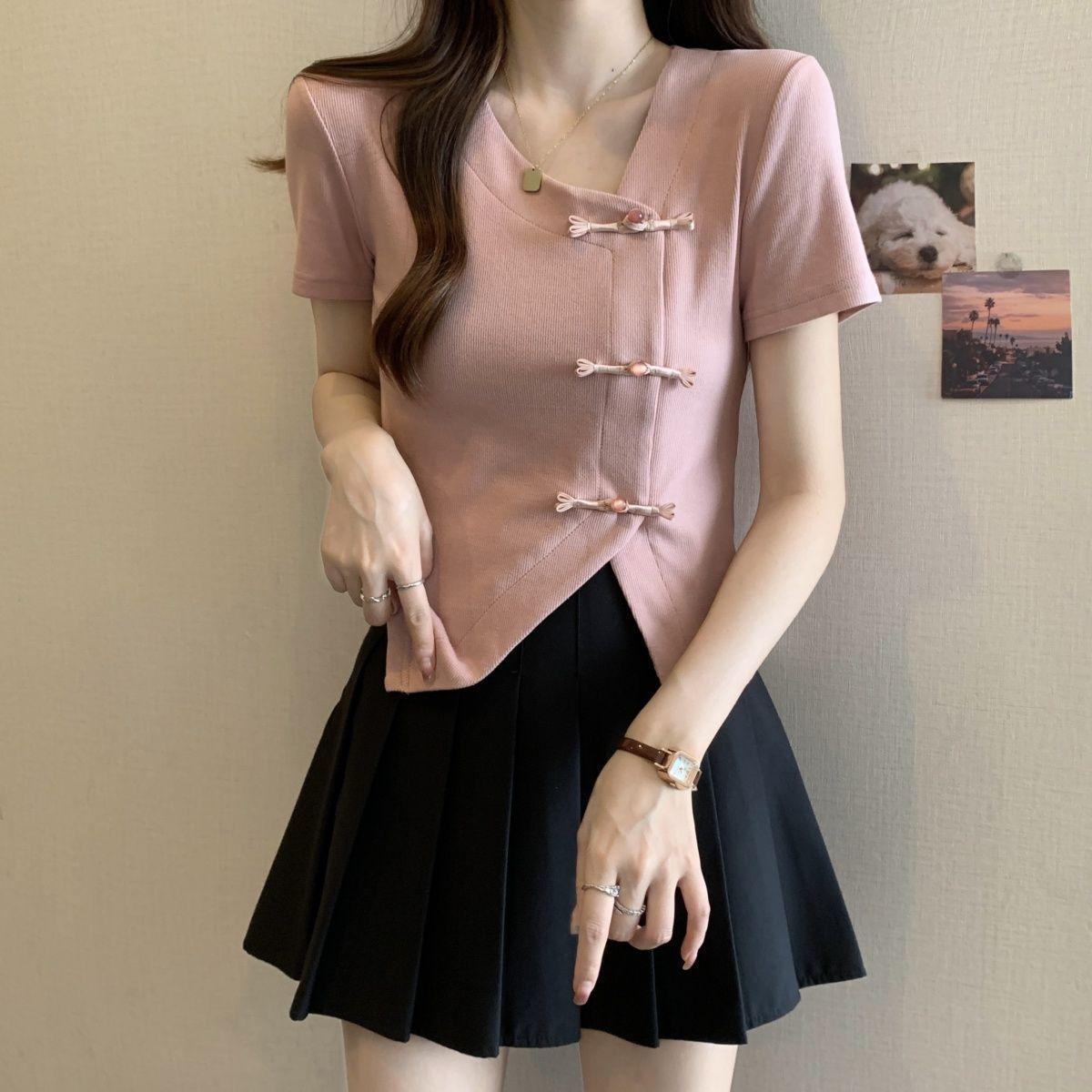 Women Chinese Frog Button Asymmetric V Neck Ribbed Knit Top Slim Fit Irregular Hem Short Sleeve Cheongsam Style Tee S