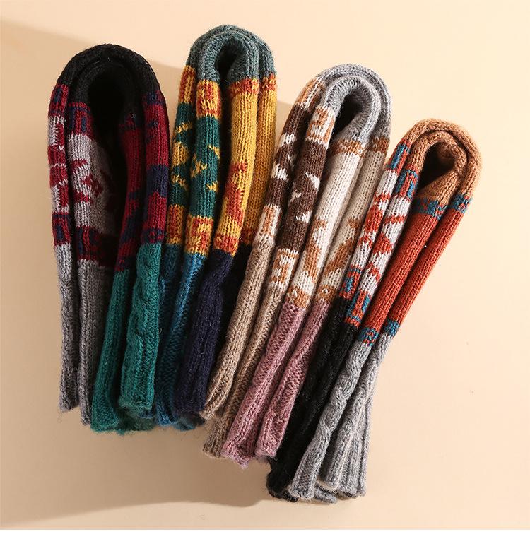 Reindeer Snowflake Knit Leg Warmers: Cozy Wool Knee Pads & Scrunch Socks for Autumn/Winter