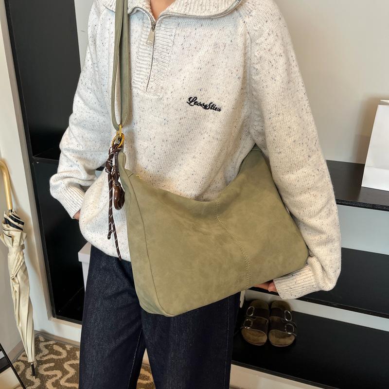 Velkokapacitní dámská retro taška přes rameno, měkká kožená taška do podpaží