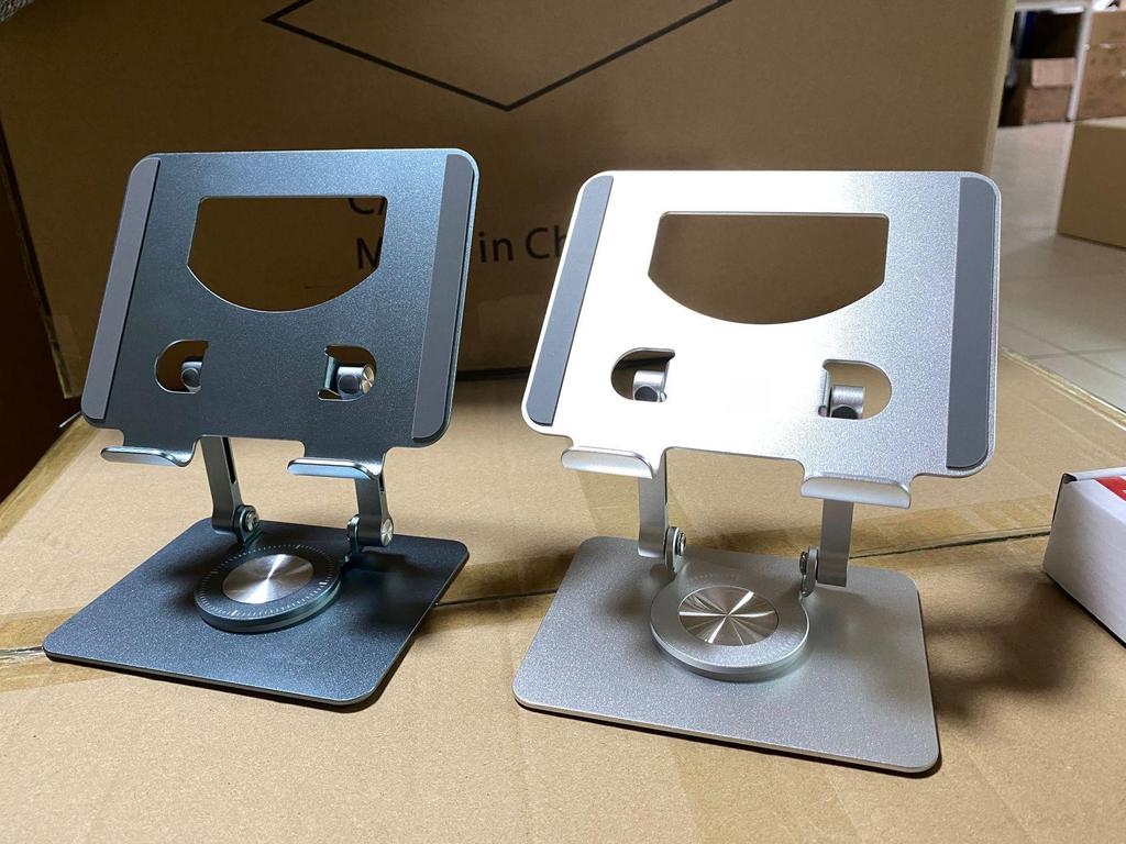 Adjustable Rotating Tablet Stand for iPad - Ideal for Live Broadcasts