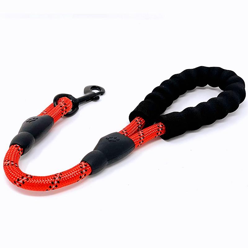 Dog Leash Short Leashes for Large Dog Walking Reflective Dogs Leash Comfortable Handle Pet Chain Rope Dogs Leashes Pet Supplies