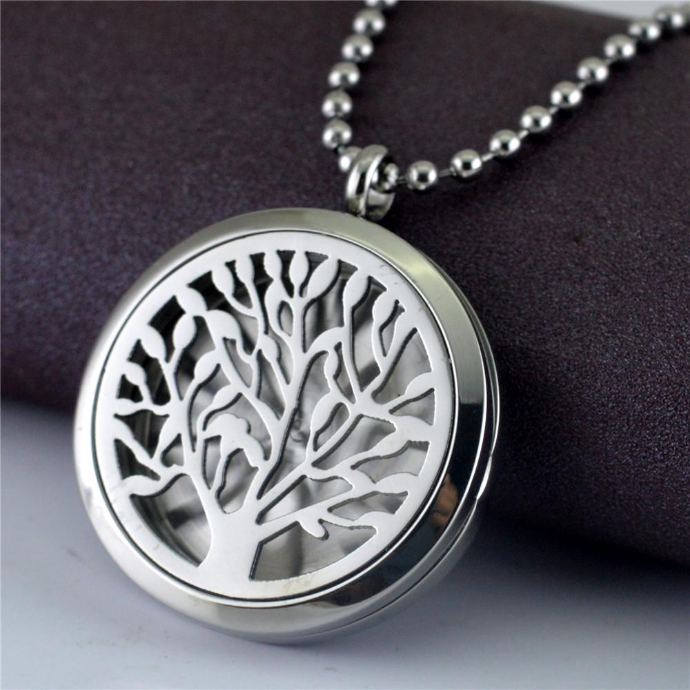 European & American Wisdom Tree Titanium Steel Necklace with Photo Pendant & Personalized Engraving - Gift STN654