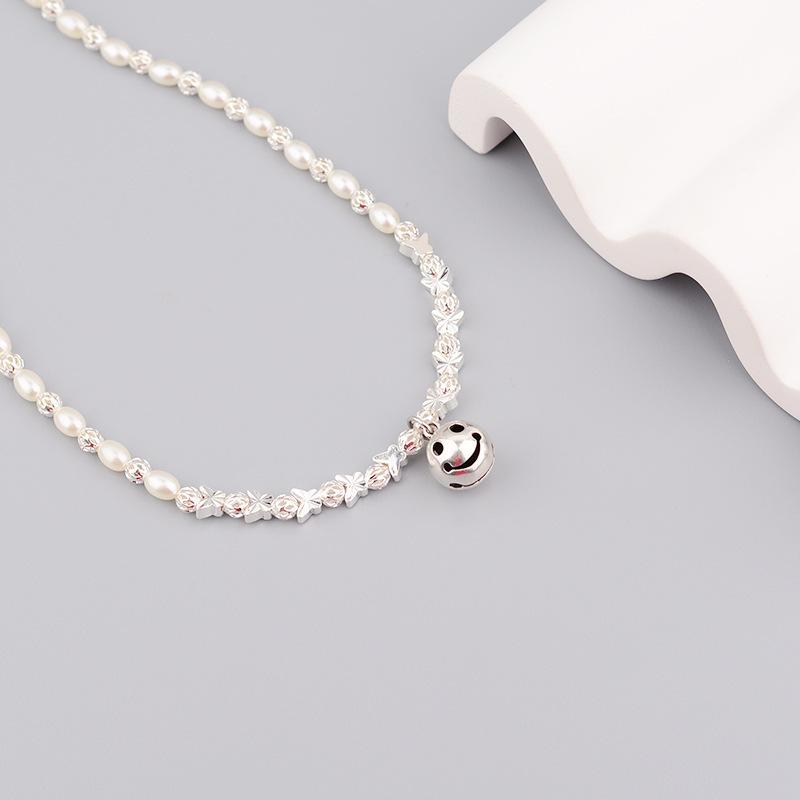 Сладкий кулон-смайлик жемчужное ожерелье женские аксессуары-бабочки холодный ветер премиальная шейная цепочка тренд