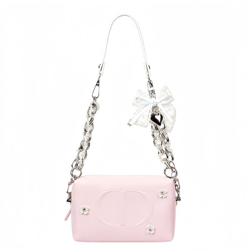 

DIOR [customized cosmetic bag] leather, fresh pink tone, exquisite, trendy, high-end, light luxury, sweet and cute style, portable 15*11*8cm розовый
