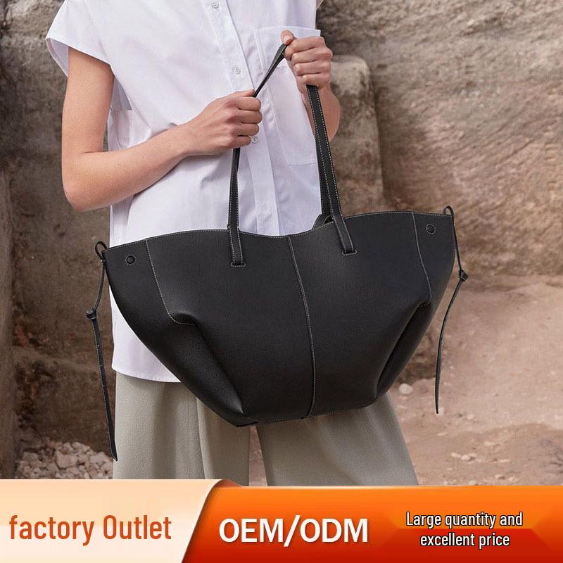 Women's 2025 French Niche Large Capacity Underarm Tote Handbag