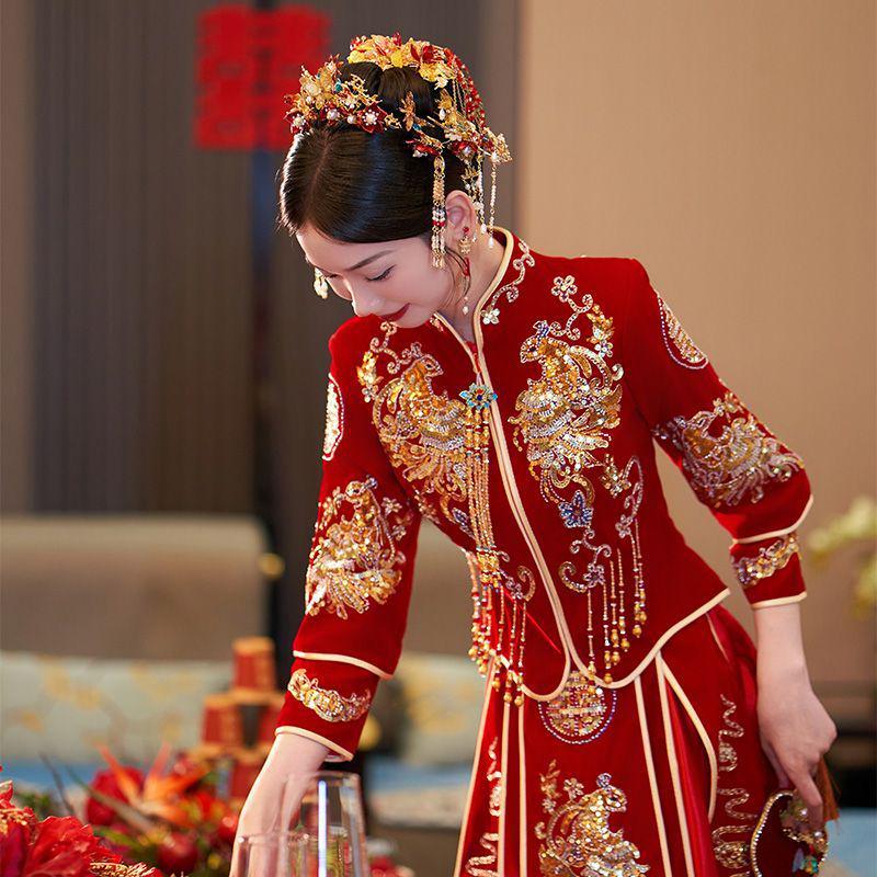 Huachuxi Herbst/Winter 2025 Xiuhe Brautkleid: Kleines Hochzeits- und Toast-Outfit