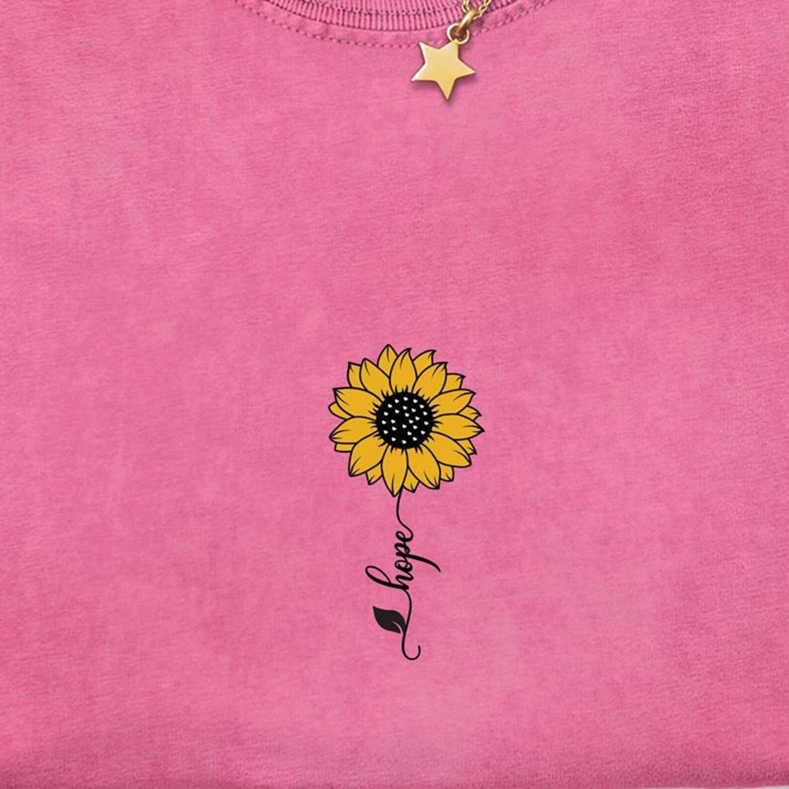 Embroidered Sunflower T-Shirt, Minimal Flower Tee, Aesthetic Floral Shirt, Cute Nature Tee, Gift for Her, Botanical Embroidery Shirt 3XL