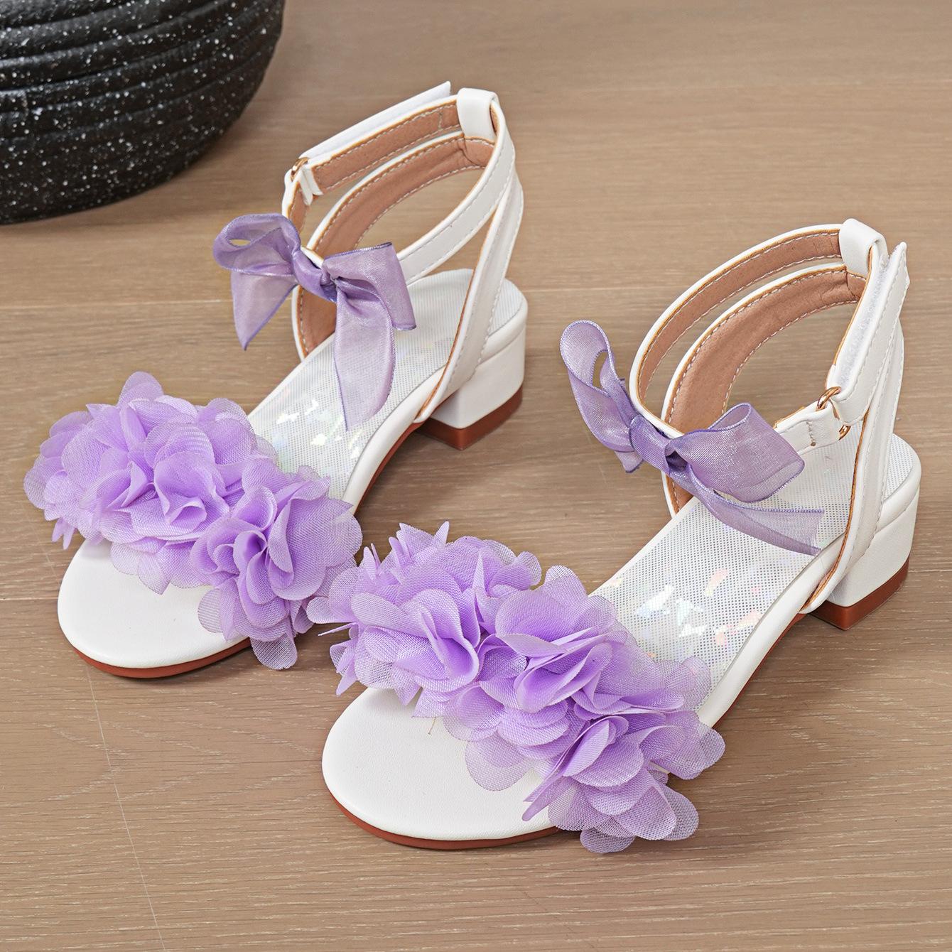 

In the summer of 2026, the new children s thick high heels with princess sandals and women s European and American flower decoration 38 білий