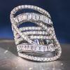 Huitan Gorgeous Women Rings Fashion Zircon Geometric Shaped Full CZ Sparkling Wedding Engagement Lady Rings New Trendy Zircon