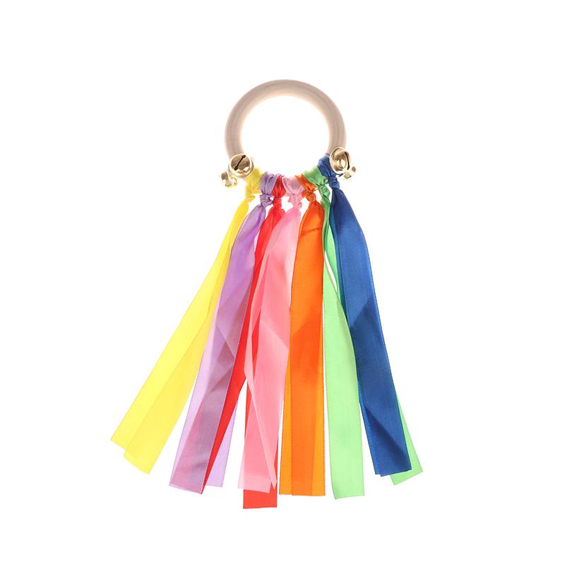 

Красочные ленты танцевальный реквизит Радужный шелк Деревянные кольца колокольчики для рукопожатия для детских садов