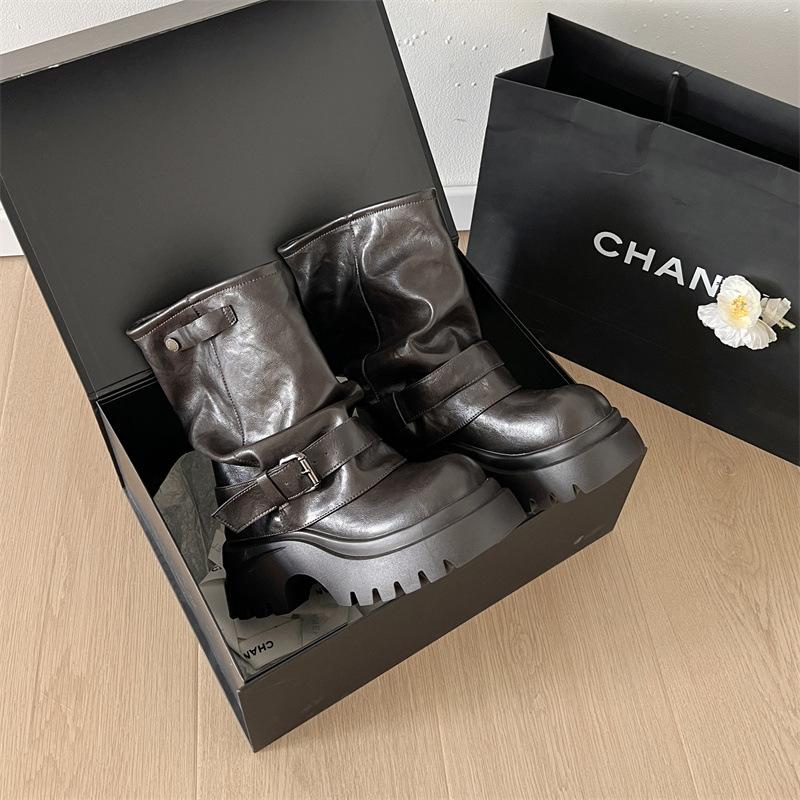 

Коричневые ретро ботинки Мартин на платформе в британском стиле женские 2025 новая осень юбка высококлассные тонкие короткие ботинки 40 коричневый