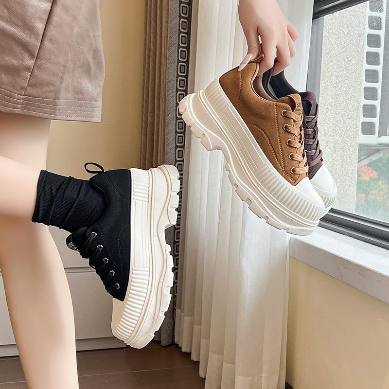 New Classic Women's Thick Bottom Sneakers Youth Fashion Versatile Casual Shoes Outdoor Height Increasing Sports Running Shoes