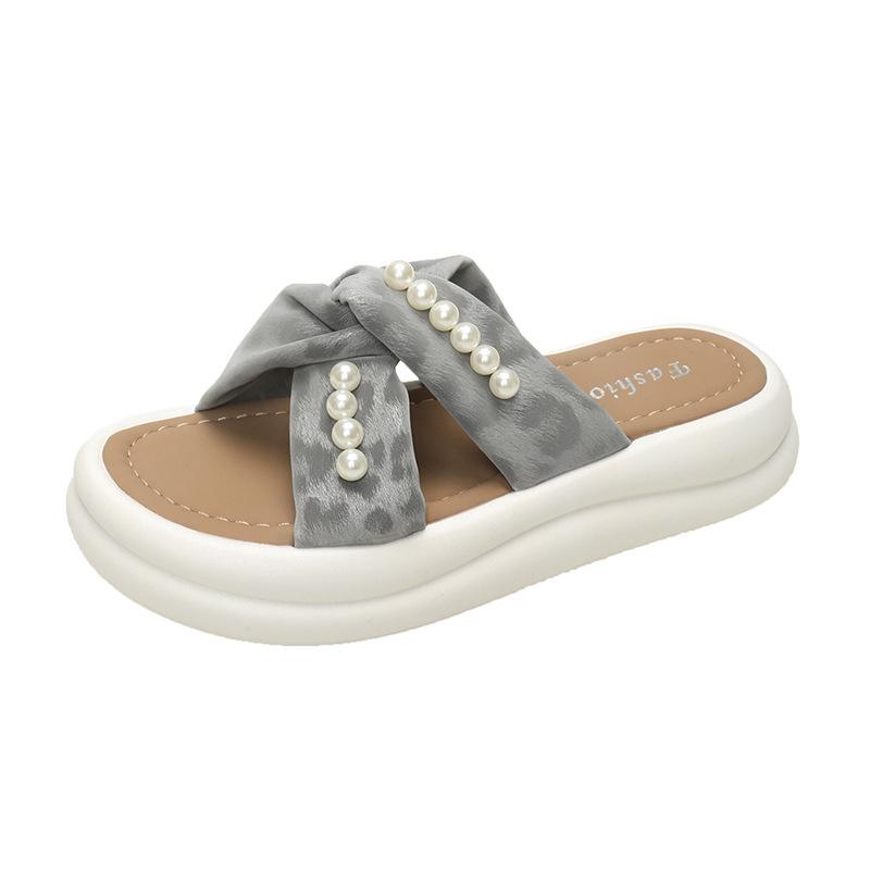 Sweet Outer Slippers Non-slip Leopard Print Shoes Women's Summer Thick-soled Sandals Versatile Lightweight Thick-soled One-word Pearls