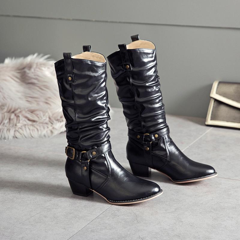 Q/Lågklackade stövlar för damer, höst och vinter nya tjockklackade mellanlängda stövlar, överdimensionerade vardagsstövlar