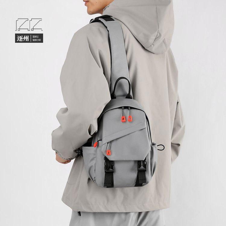 

Нагрудная сумка мужская плечевая сумка-мессенджер трендовый бренд мужская сумка 2025 новинка для мальчиков повседневный многофункциональный дорожный маленький рюкзак серый