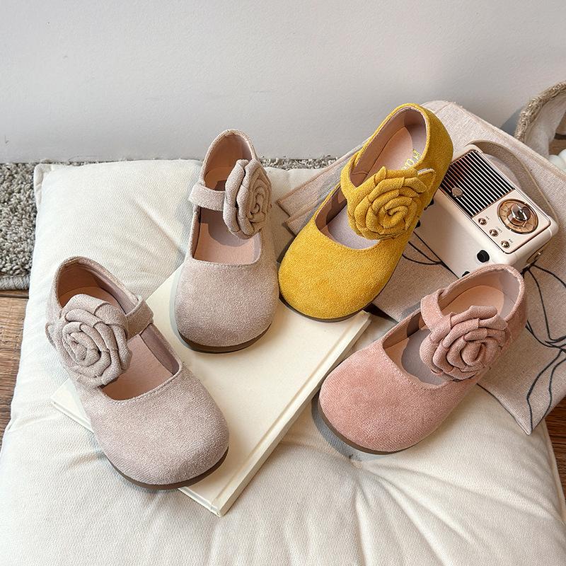 Girls Flat Shoes with Big Flowers Kids Leather Shoes Round Toes 2025 Spring Autumn Girls Mary Janes Dance Shoes Candy Color
