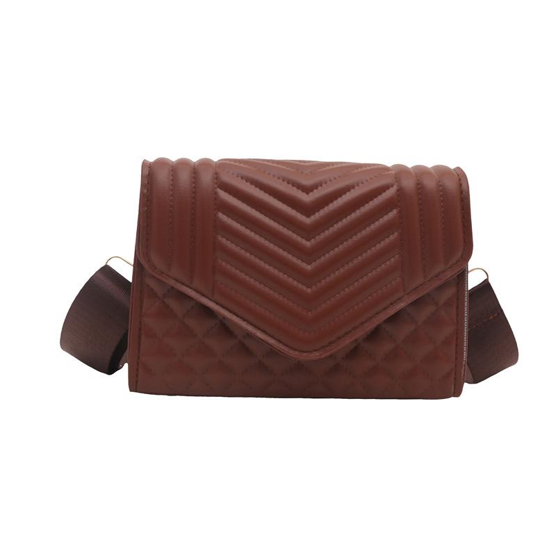 Embroidery thread indentation rhombus texture 2025 new trendy winter fashion wide shoulder strap shoulder bag styling messenger bag
