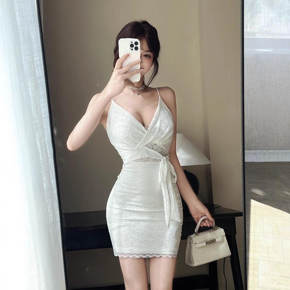European and American sexy deep V-neck strap splicing lace rear cross low-cut bottoming dress showing thin hip skirt