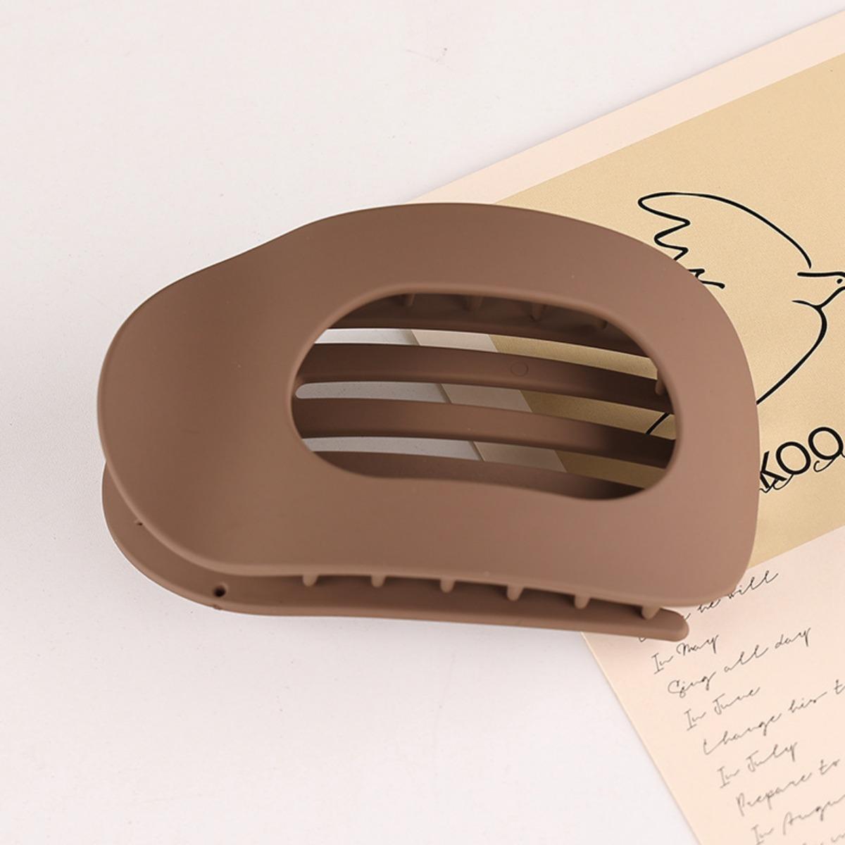 

Новая матовая овальная плоская заколка с простым французским стилем, большая заколка для волос, удобный изогнутый дизайн кофейный