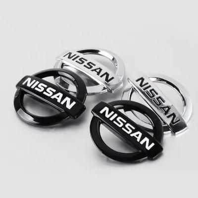 Accesorios de exterior – Emblemas