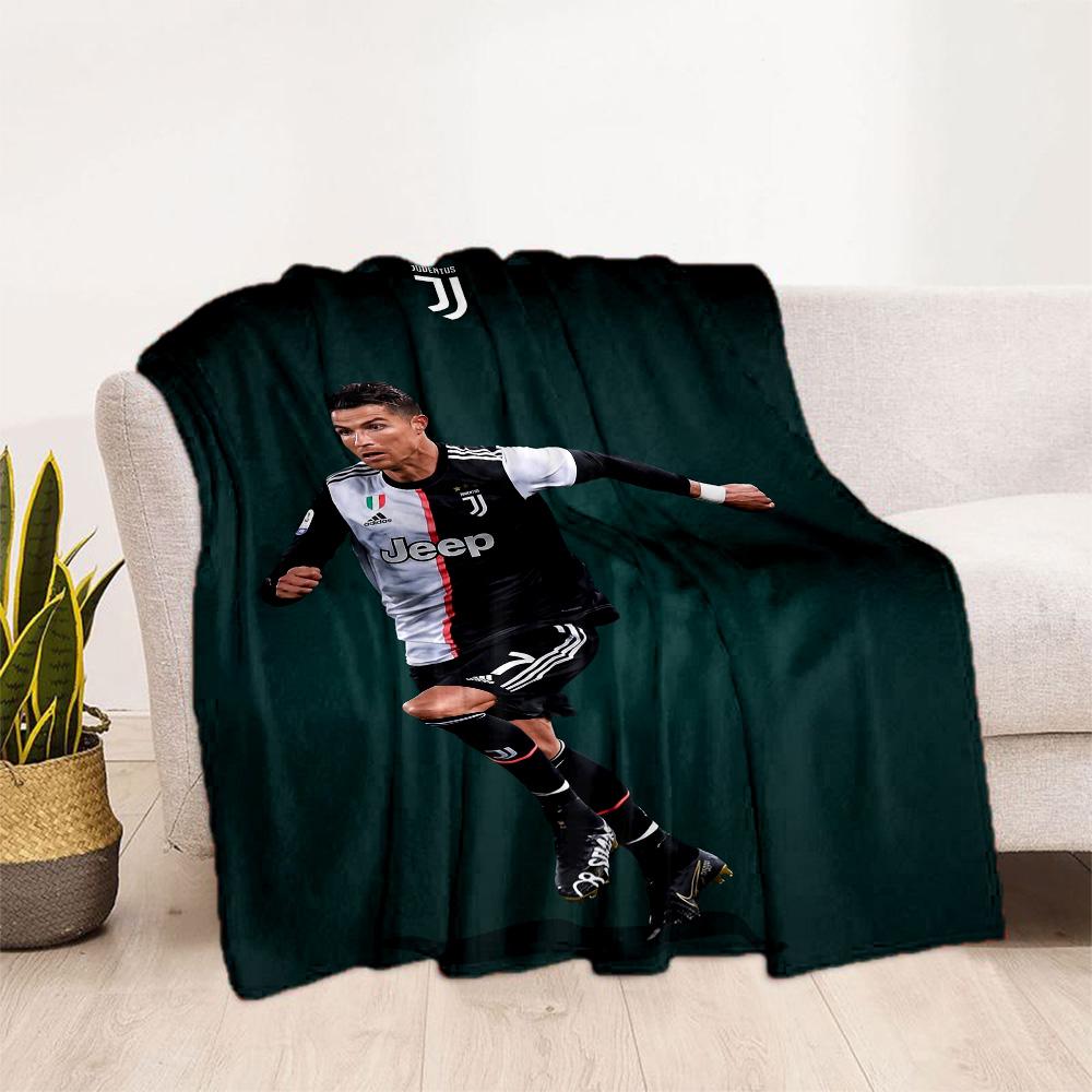 Ronaldo Juventus Action Blanket Soft & Cozy Suitable for Picnics Livingroom Office Chair All-Season Use Modern Style