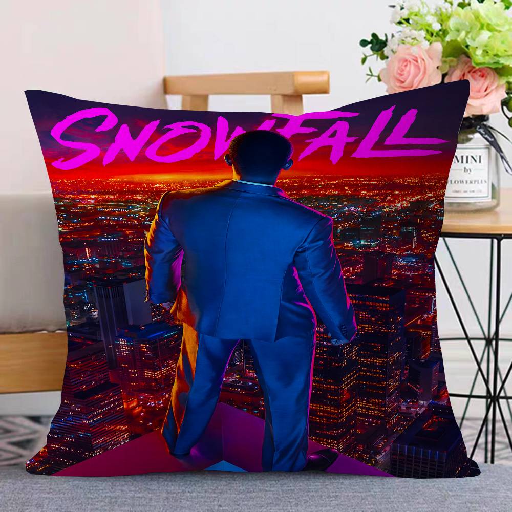 Snowfall Vintage Anime Cushion Cover Polyester Sofa Cushions Decorative Throw Pillows Home Decoration Pillowcover