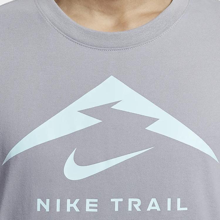 Nike Dri-Fit Rundhals-Pullover Schnelltrocknendes Langarm-T-Shirt Herren T-Shirts Zementgrau FN0828078