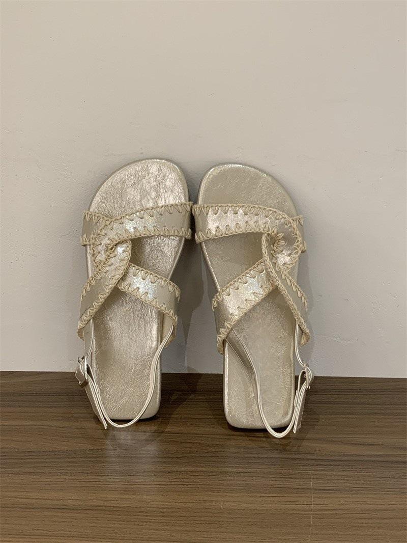 

2025 summer new versatile one-word belt flat-bottomed retro ethnic platform sandals women s travel beach Roman shoes 40