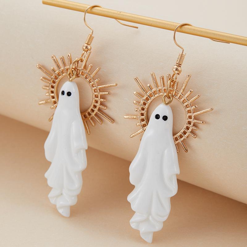 Personalized and Creative Halloween Ghost Pendant Earrings, Suitable for Women's Holiday Accessories, Anniversary Gift for Wives