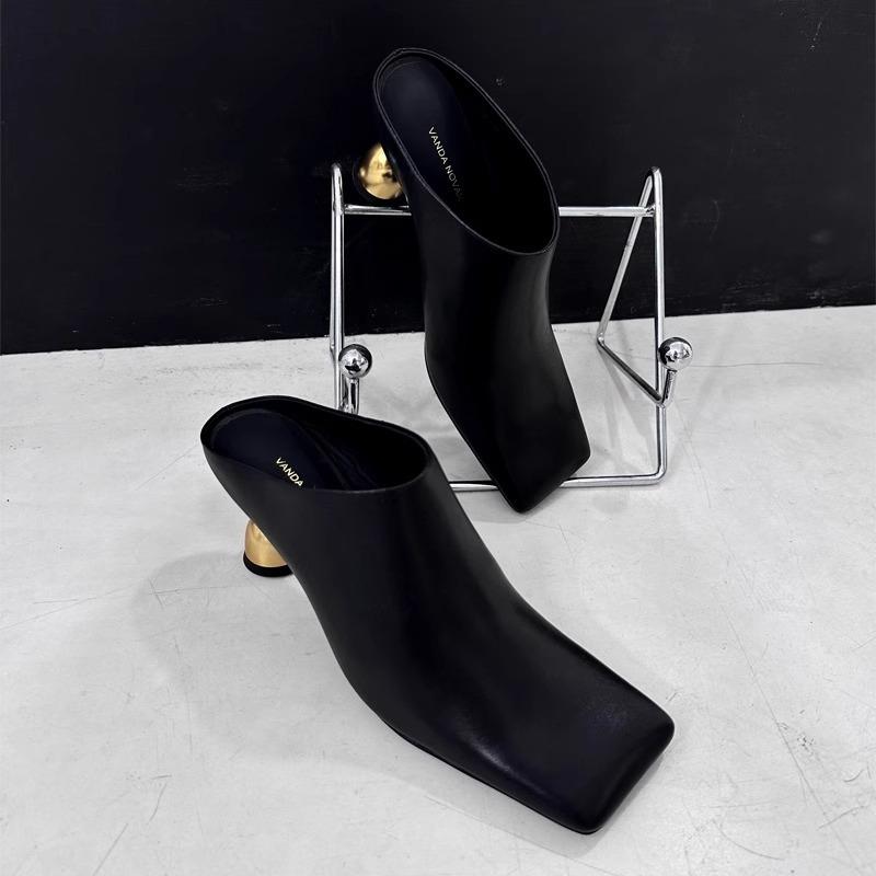 New White Sheepskin Square Head Women's Slipper Baotou Textured Elegant Commuter Casual Simple Sense of Classic Wine Glass Heels