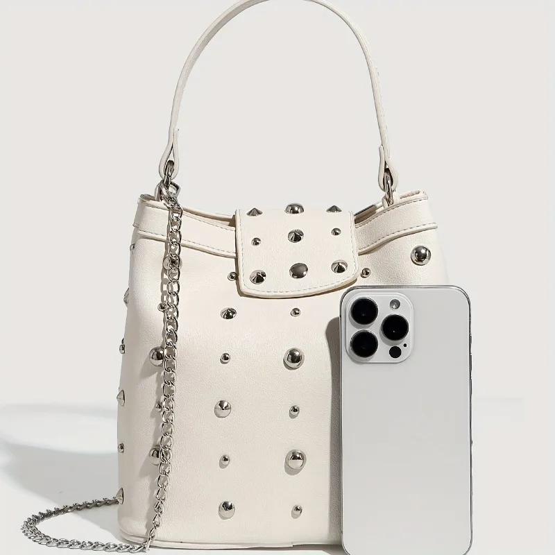 Riveted Carry-on Bag Large Capacity, White Leather Single Shoulder Bag, Fashionable Zipper Chain Diagonal Cross Bags