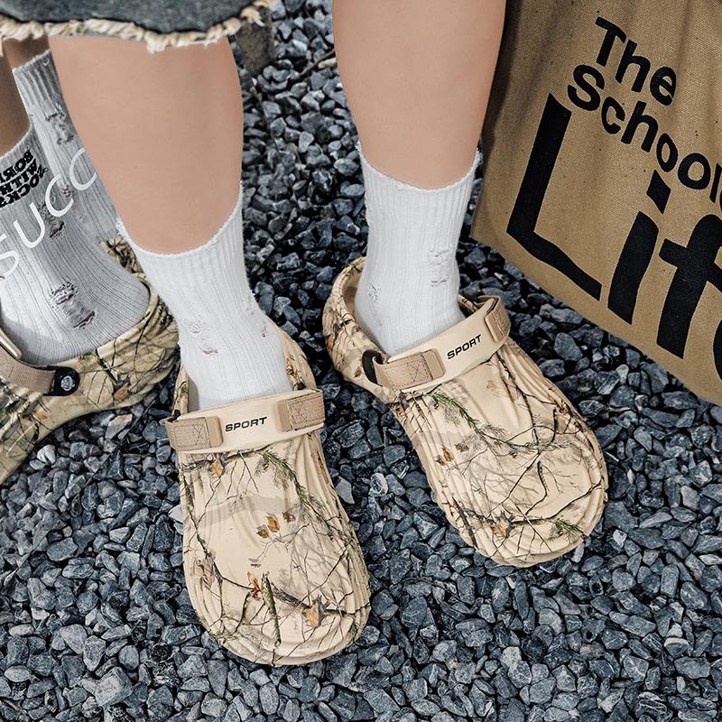 2024 Summer Men's Sandals New Home Garden Shoes Comfortable and Lightweight Men Slippers Non-Slip Soft Bottom Flip Flop Sandals