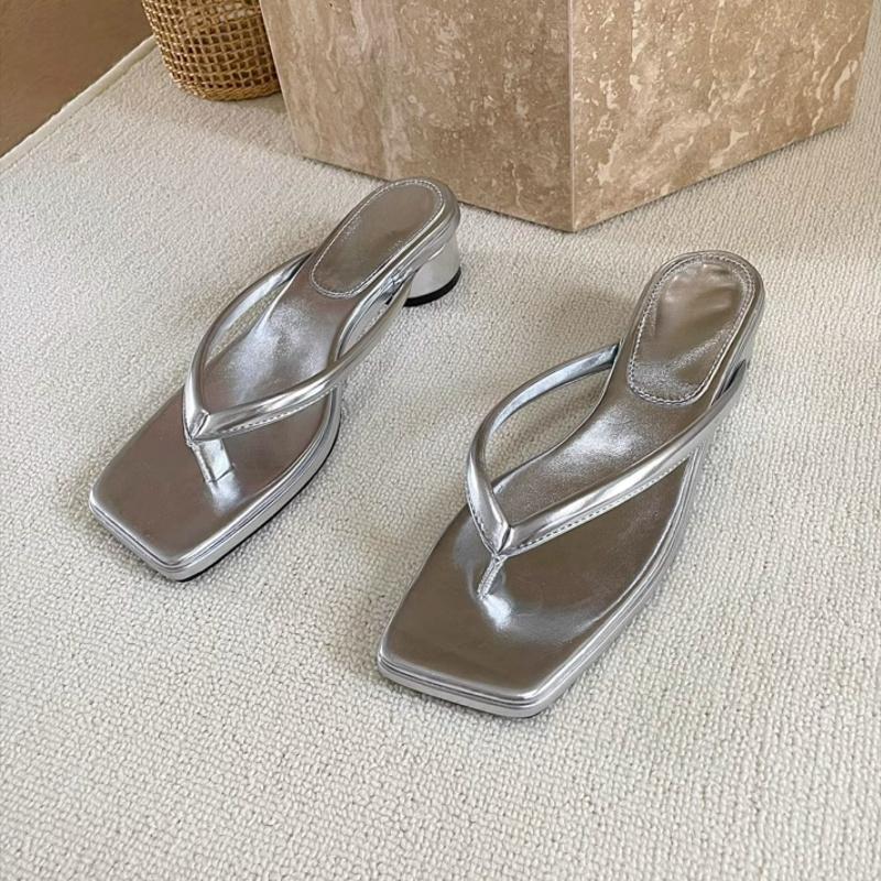 Fashion Toe Clip Women Flip Flops 2025 Summer New Fashion Casual Square Head Thick Heel Non-slip Beach Shoes Slippers for Women