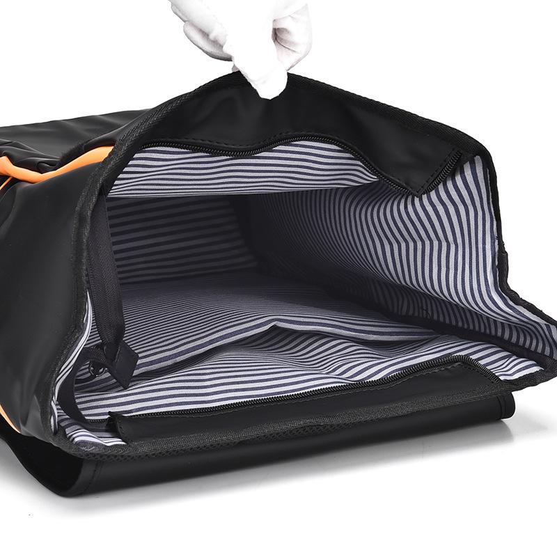 New men's backpack, business commuter backpack, large-capacity waterproof computer bag, fashionable and lightweight backpack.
