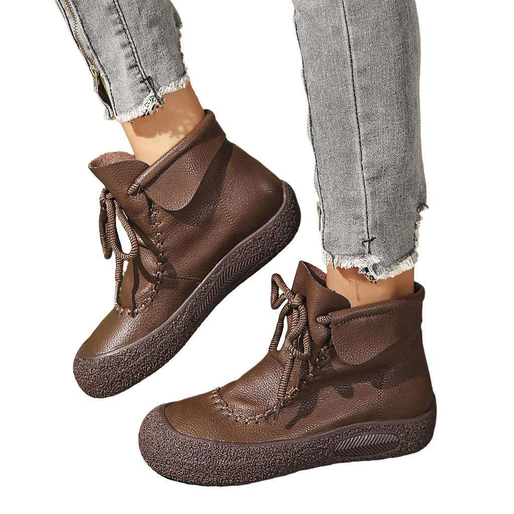 Women's Retro Boots with Thick, Lace-Up Closure and Comfortable Fit for Fall and Winter