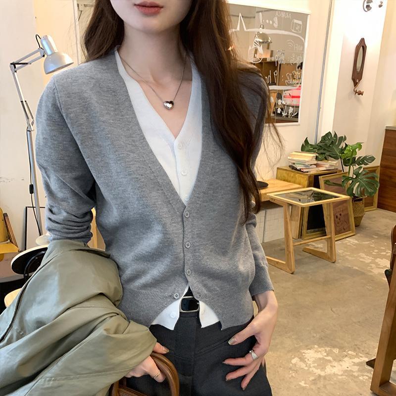 Wool Faux Two-Piece V-Neck Color Block Chic Knit Cardigan for Women - Autumn/Winter Lazy Style Short Sweater Coat