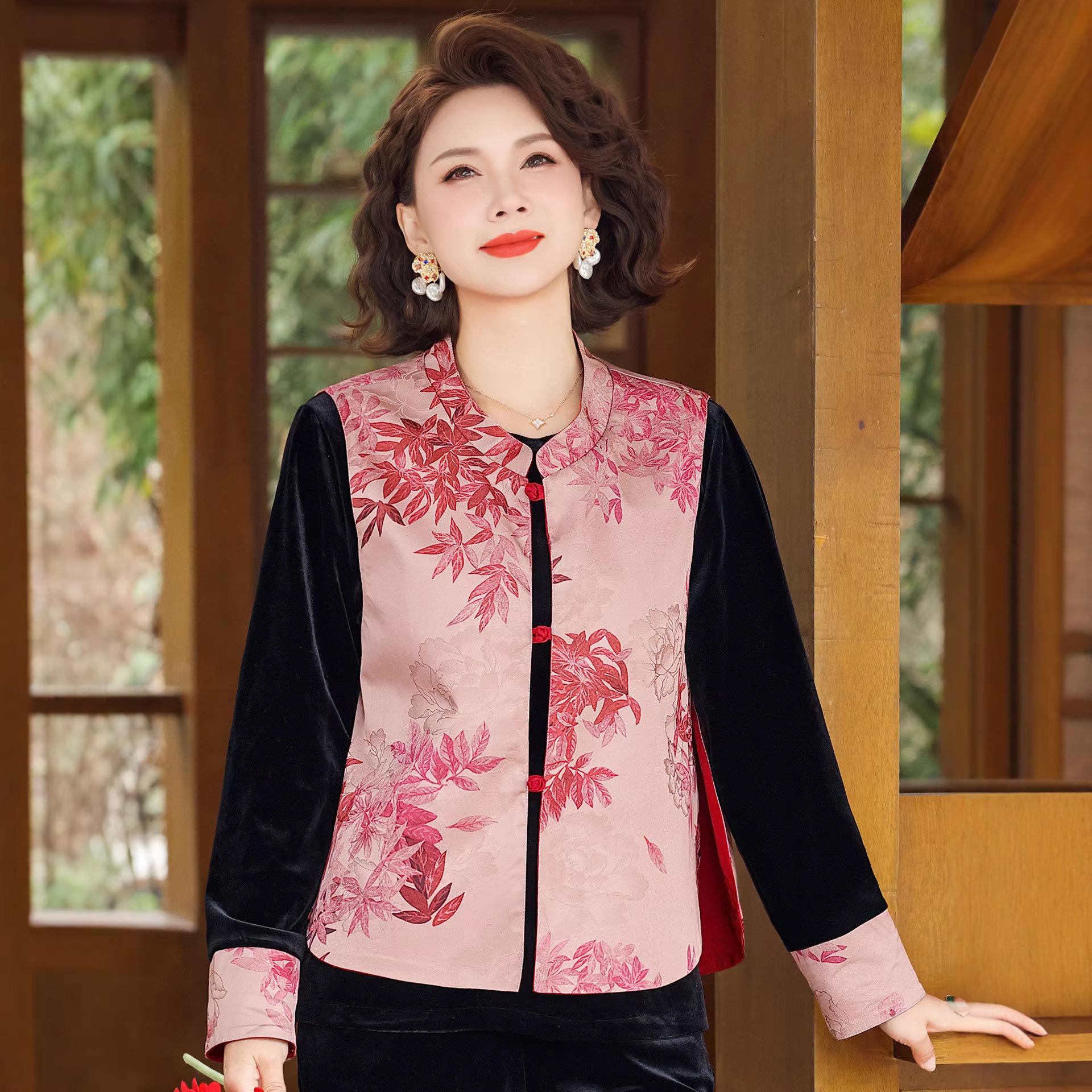 

Spring Chinese Style Three-Piece Set for Mother s Day - Round Neck Vest for Middle-Aged and Elderly Women 2XL (105-120 jin)