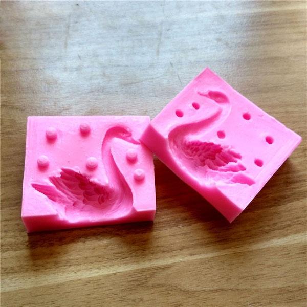 3D Swan Shaped Chocolate Mold Silicone Fondant Mould Cake Baking Tool Pink