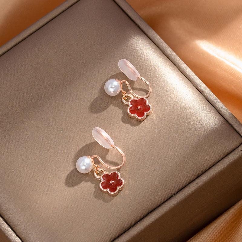 

Новинка 2023 года, искусственный жемчуг, красные цветы, без пирсинга, катушка от комаров, зажим для ушей, милые женские серьги-капли