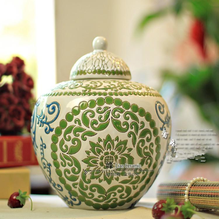 European Style Hand-Painted Ceramic Storage Jar for Living Room Décor