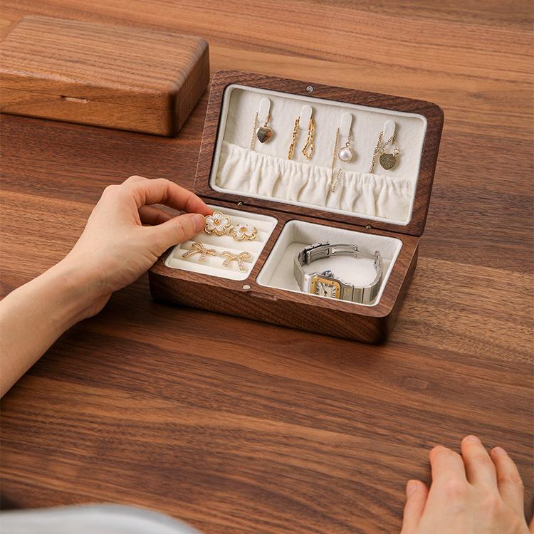 NEW Portable Flannelette Jewelry Storage Box High-end Luxurious Black Walnut Vintage Necklace Earrings Portable Travel Pure Wood