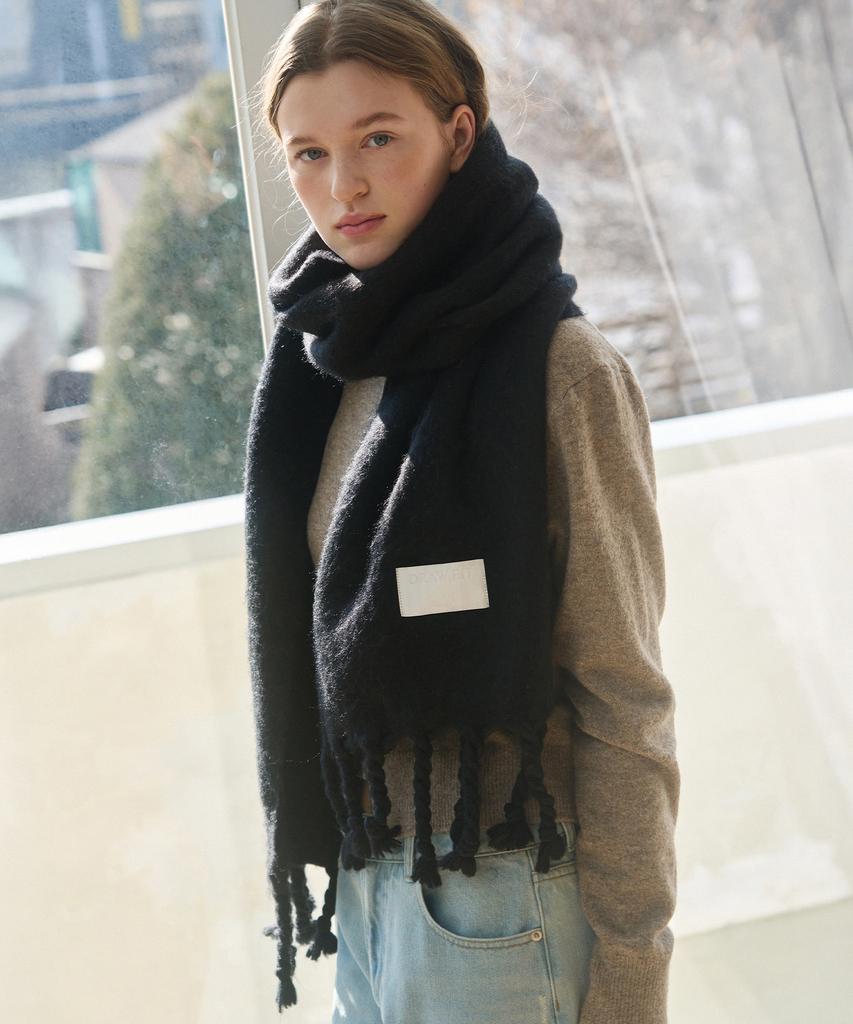 Deuloupisumeon Bold Knotted Long Muffler [Black]