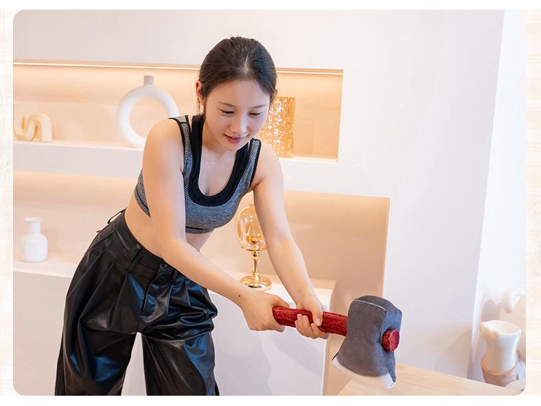 Cross-Border Plush Hammer Pillow Toy - Funny Axe Claw Hammer Prop, Sand Sculpture Gift for Boys