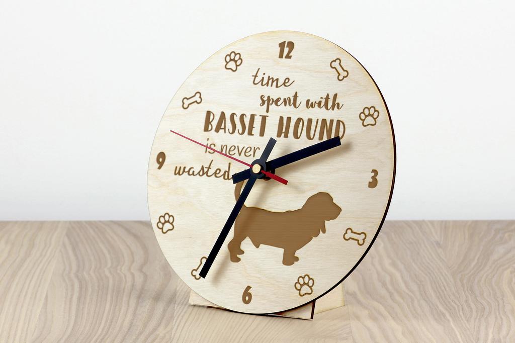 Basset Hound – Clock with a dog, wooden clock | Art-Dog