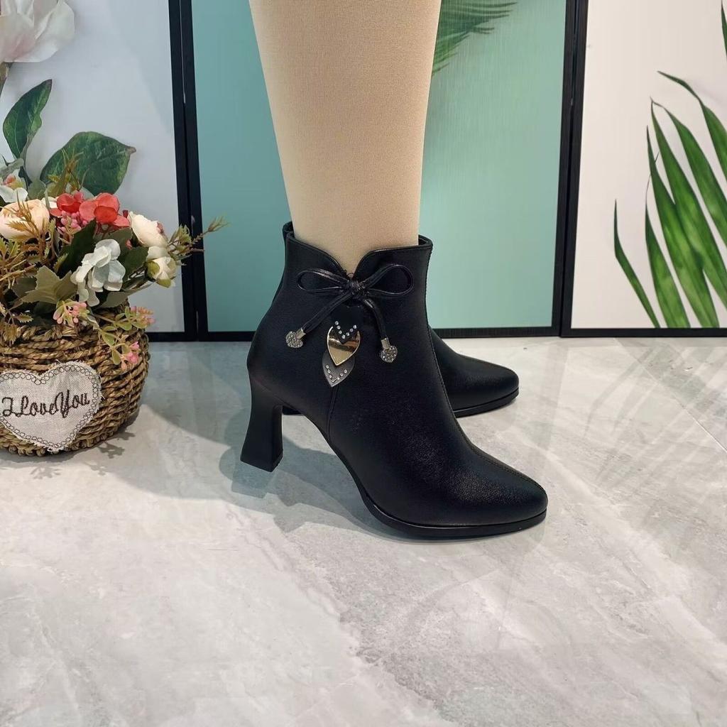 Short Boots Women's Autumn and Winter Plus Velvet Mid-heel Women's Boots Round Toe Non-slip Women's Cotton Shoes