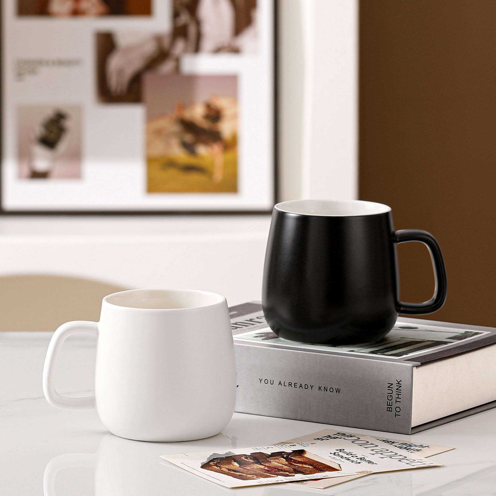 Wjg Pretty B Light/Black/White Cup Ceramic Luxury Hotel Teacup And Creative Mug Pair Simple Coffee Cup High Value Water Cup