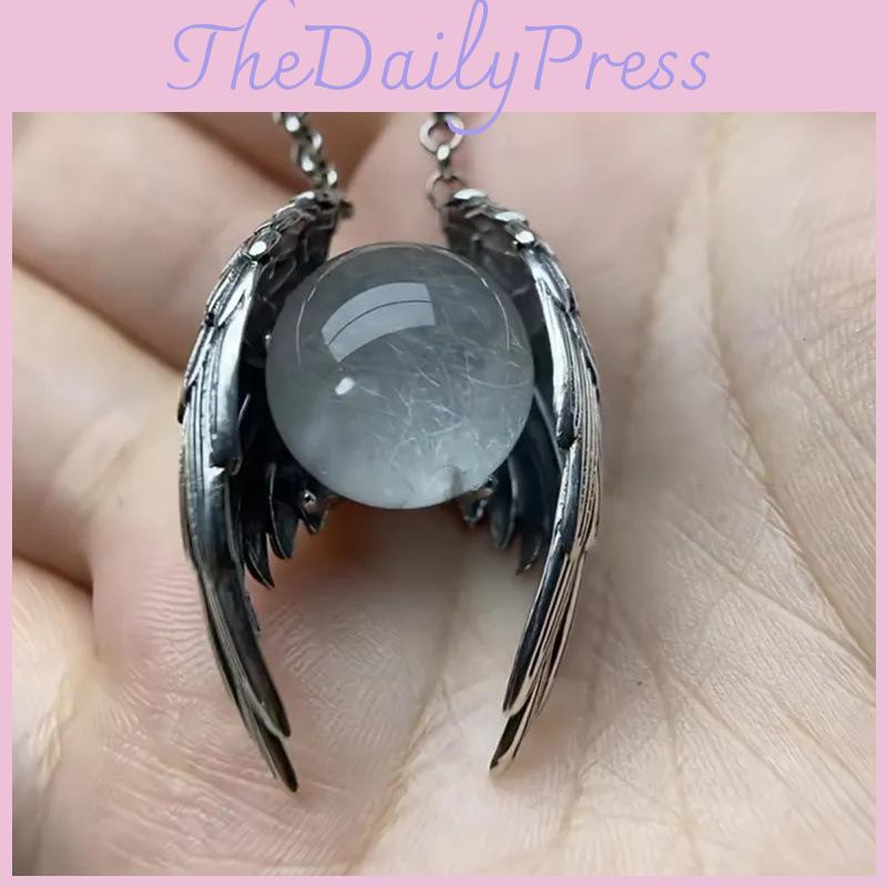 Ghost Wings Retro Faux Crystal Necklace With Alloy Pendant For Stylish Office Wear