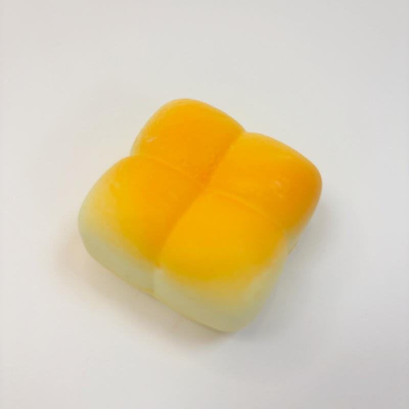 Xiaohongshu Inspired Durian Squeeze Toy - Slow Rebound, Super Soft, and Moist Turtle Bread Decompression Toy