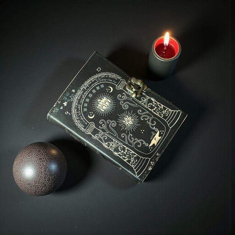Doors of Durin Leather Journal: Tolkien Lord of the Rings Book